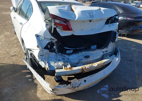 2017 Honda Accord Ex-L V6 z USA, uszkodzony, nr VIN 1HGCR3F07HA032883